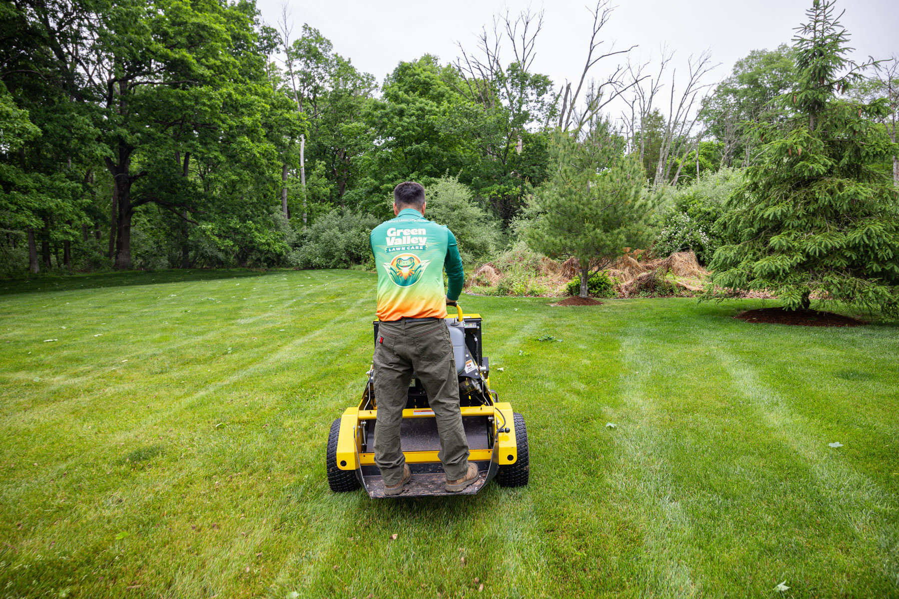 ride on aerators allow for easy adjustment to plug depths